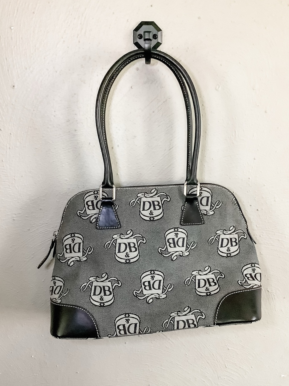 NWOT Dooney & Bourke Gray DB Logo Donegal Crested Dome Satchel